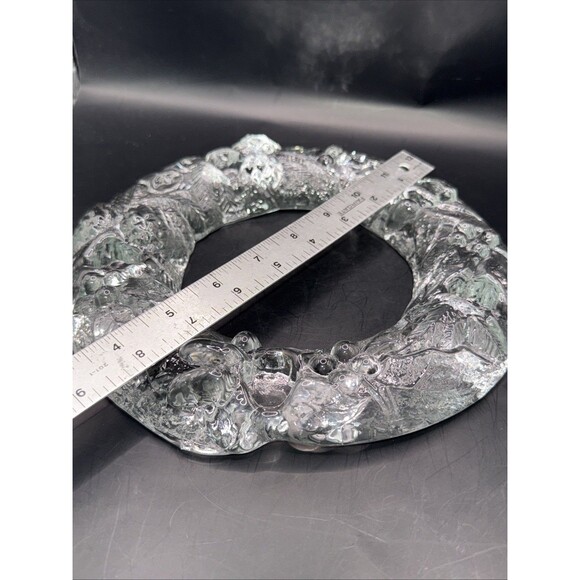 Round Glass Christmas Wreath Candle Holder Table Centrepiece 8” - Picture 3 of 3